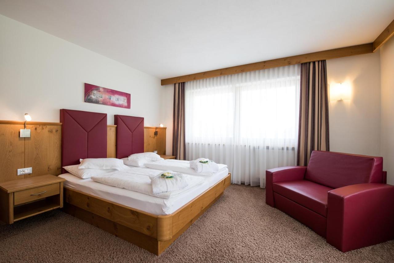 Garni Hotel Bel Vert Selva di Val Gardena Exterior photo